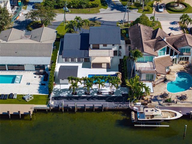 19140 N Bay Rd, Sunny Isles Beach, FL 33160