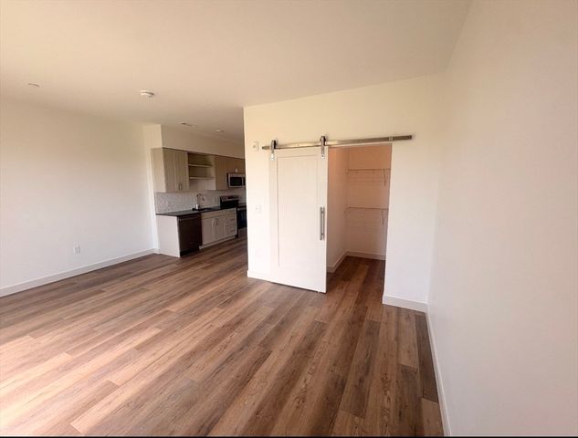 266 Canal Street 5511, Salem, MA 01970