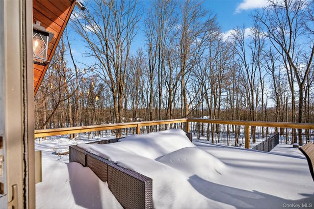 106 Post Road, Slate Hill, NY 10973