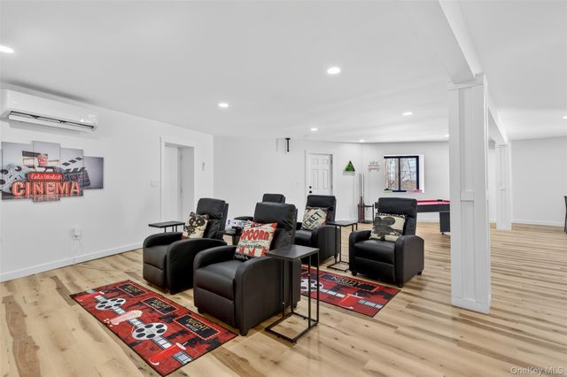 106 Post Road, Slate Hill, NY 10973