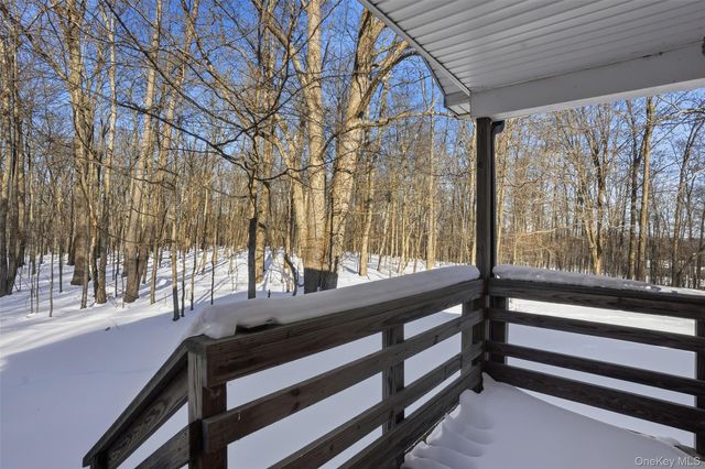 106 Post Road, Slate Hill, NY 10973