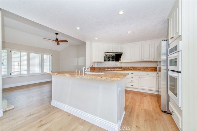 23381 Saint Andrews, Mission Viejo, CA 92692