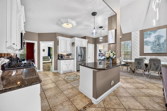 21427 Tophill Drive, Spring, TX 77388