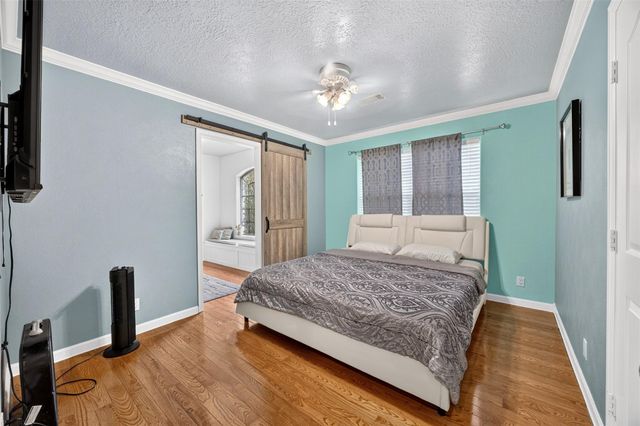 21427 Tophill Drive, Spring, TX 77388