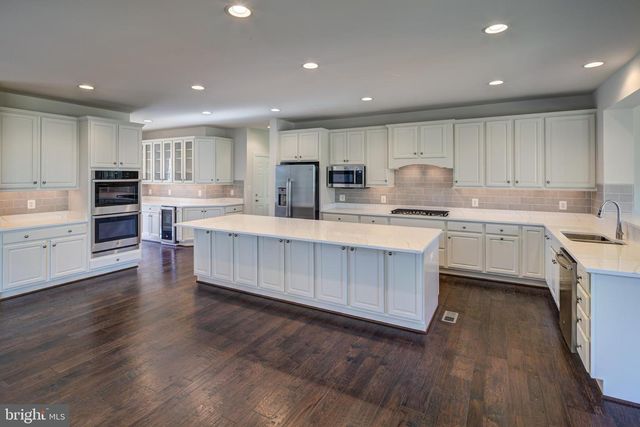 3494 AUDUBON CV, Oak Hill, VA 20171