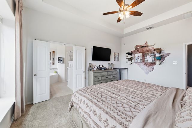 7737 Oakmeade Street, Joshua, TX 76058