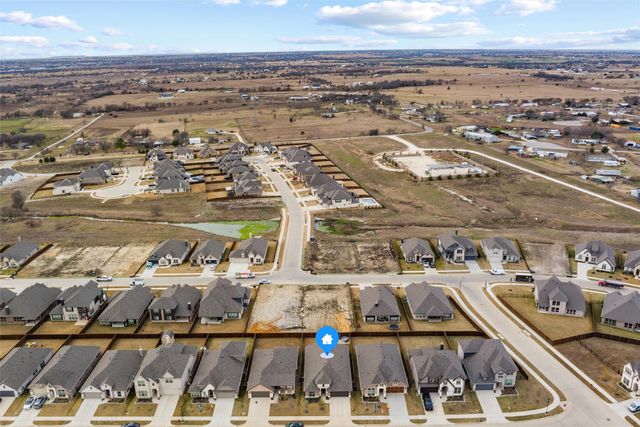 7737 Oakmeade Street, Joshua, TX 76058