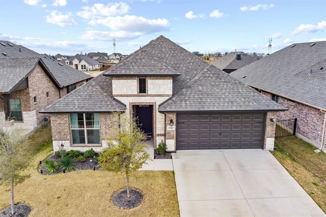 7737 Oakmeade Street, Joshua, TX 76058