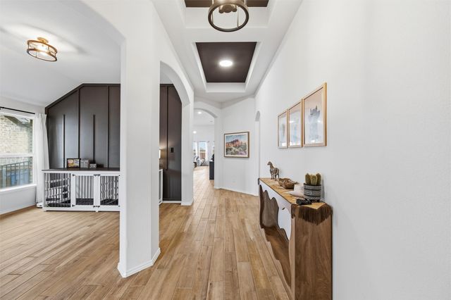 7737 Oakmeade Street, Joshua, TX 76058