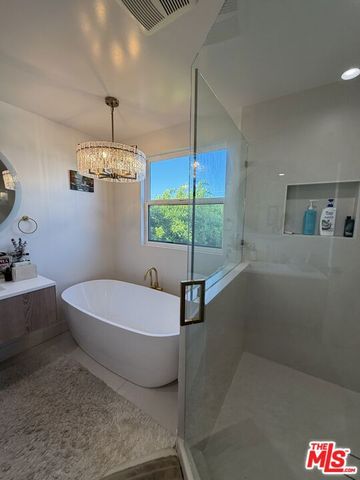 4342 Angeles Vista Boulevard, View Park, CA 90008