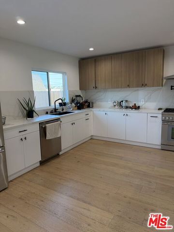 4342 Angeles Vista Boulevard, View Park, CA 90008
