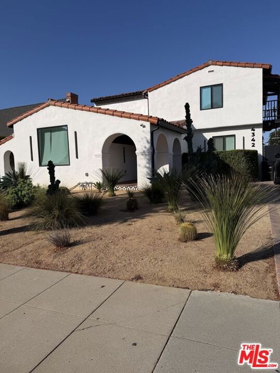 4342 Angeles Vista Boulevard, View Park, CA 90008