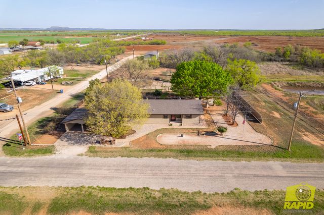 220 Mcdowell Street, Bronte, TX 76933