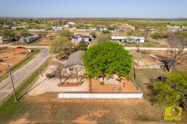 220 Mcdowell Street, Bronte, TX 76933