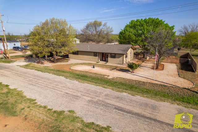 220 Mcdowell Street, Bronte, TX 76933