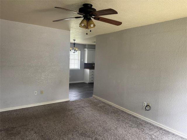 1317 Lawton Avenue, Moore, OK 73160