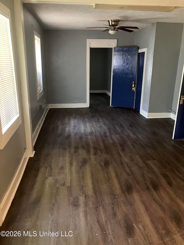 210 Donald Street, Jackson, MS 39216