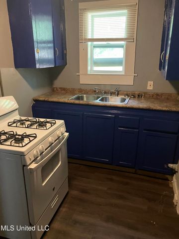 210 Donald Street, Jackson, MS 39216