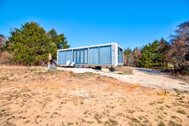 374 Hideaway Lane, Valley View, TX 76272