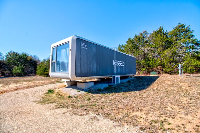 374 Hideaway Lane, Valley View, TX 76272