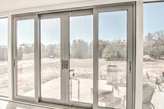 374 Hideaway Lane, Valley View, TX 76272