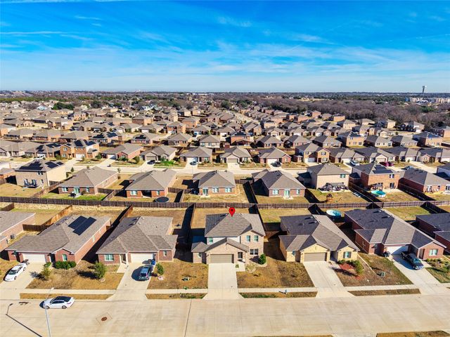 229 Concho River Drive, Glenn Heights, TX 75154