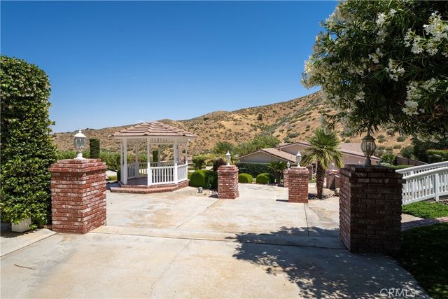 5801 Hacienda Ranch, Palmdale, CA 93551