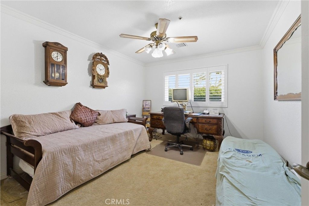 Image 33 of property listing at 5801 Hacienda Ranch, Palmdale, CA 93551