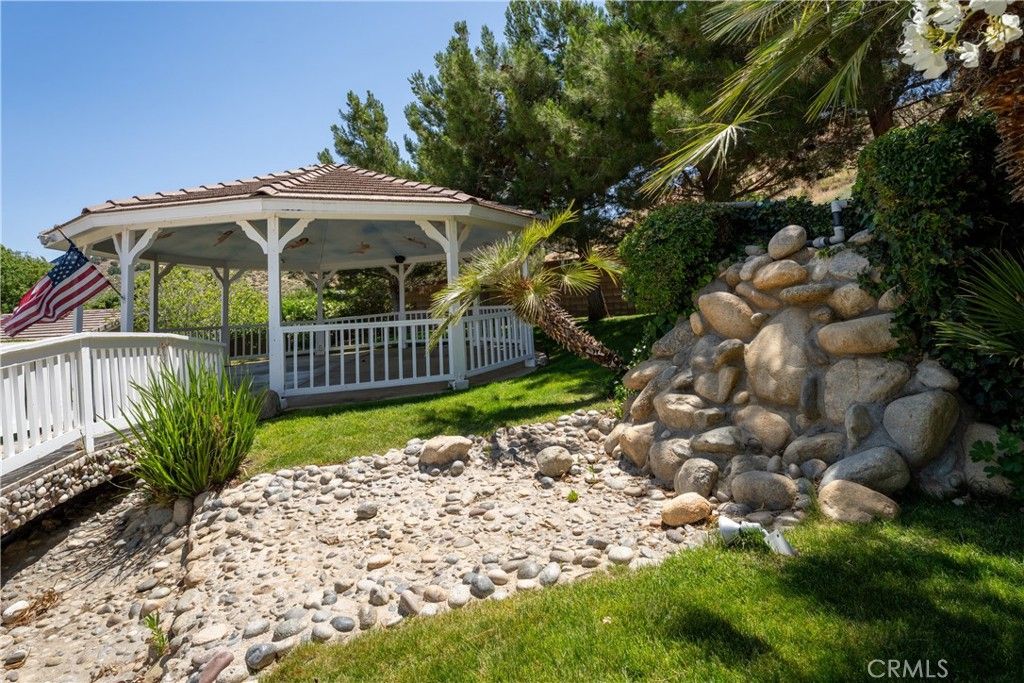 Image 53 of property listing at 5801 Hacienda Ranch, Palmdale, CA 93551