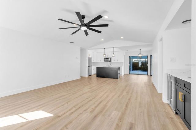 1110 WOODCREST AVENUE, Safety Harbor, FL 34695