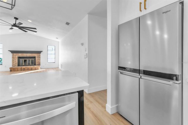 1110 WOODCREST AVENUE, Safety Harbor, FL 34695