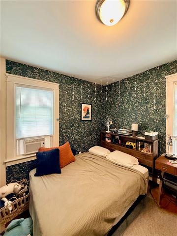 40 Richter Street, Providence, RI 02908