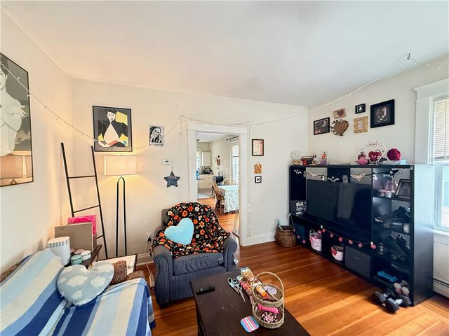 40 Richter Street, Providence, RI 02908