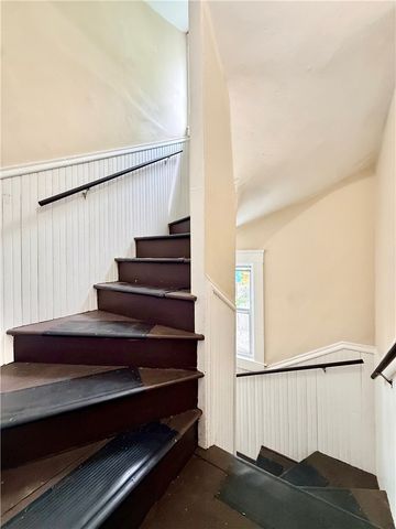 40 Richter Street, Providence, RI 02908