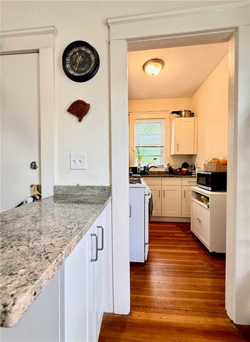 40 Richter Street, Providence, RI 02908