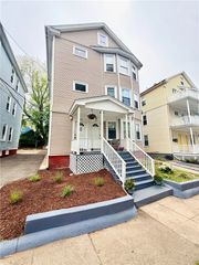 40 Richter Street, Providence, RI 02908