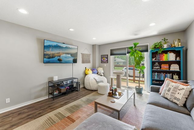 4113 France Avenue S, Minneapolis, MN 55416