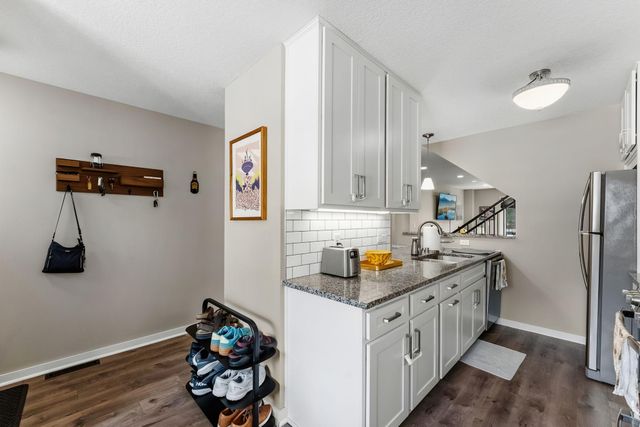 4113 France Avenue S, Minneapolis, MN 55416
