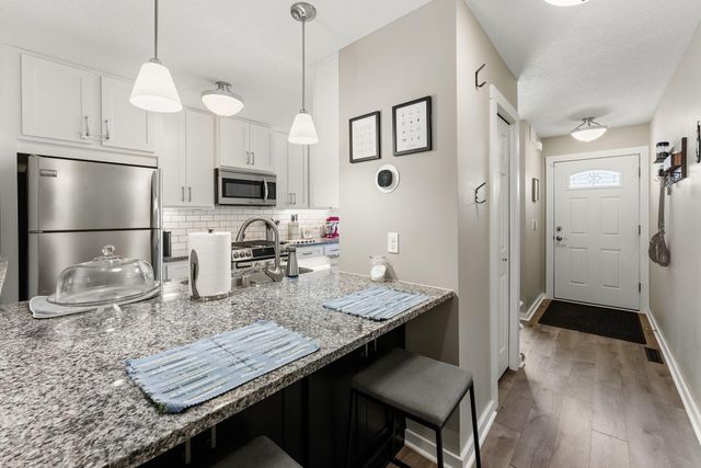4113 France Avenue S, Minneapolis, MN 55416