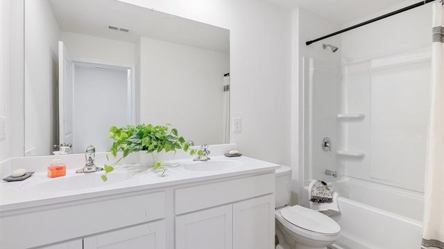 1156 Mulligan Drive, Manning, SC 29102