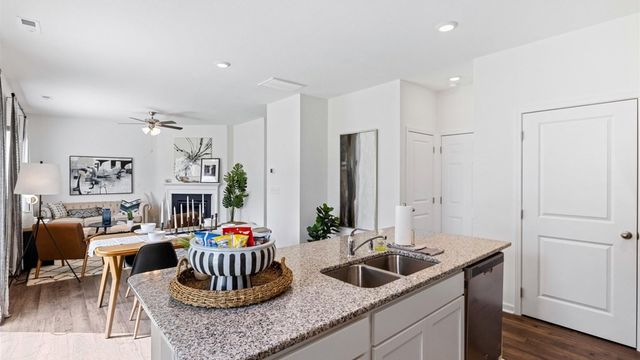 1156 Mulligan Drive, Manning, SC 29102