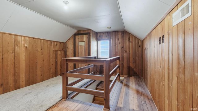 2222 Opechee Way, Fort Wayne, IN 46809