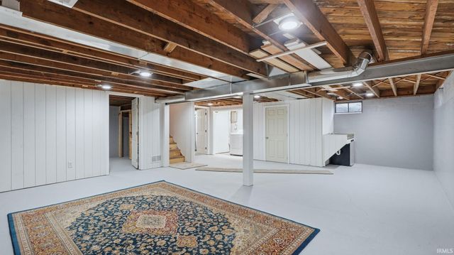 2222 Opechee Way, Fort Wayne, IN 46809