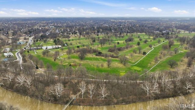 2222 Opechee Way, Fort Wayne, IN 46809