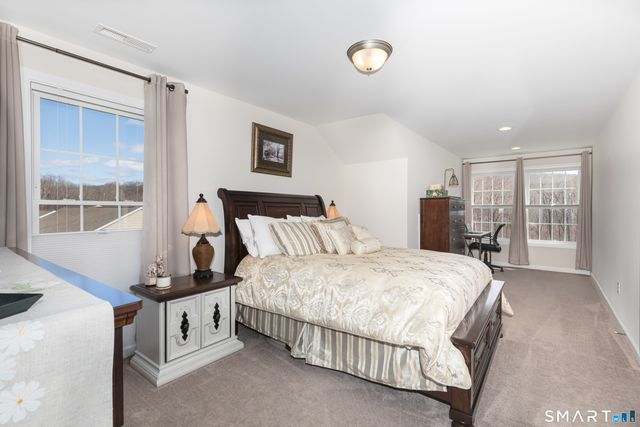 1077 Augusta Drive 1077, Oxford, CT 06478