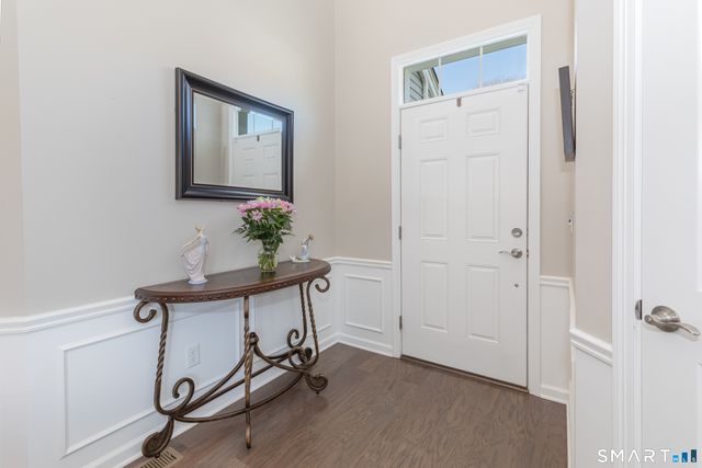 1077 Augusta Drive 1077, Oxford, CT 06478