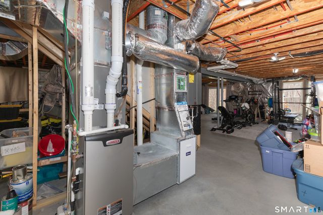 1077 Augusta Drive 1077, Oxford, CT 06478