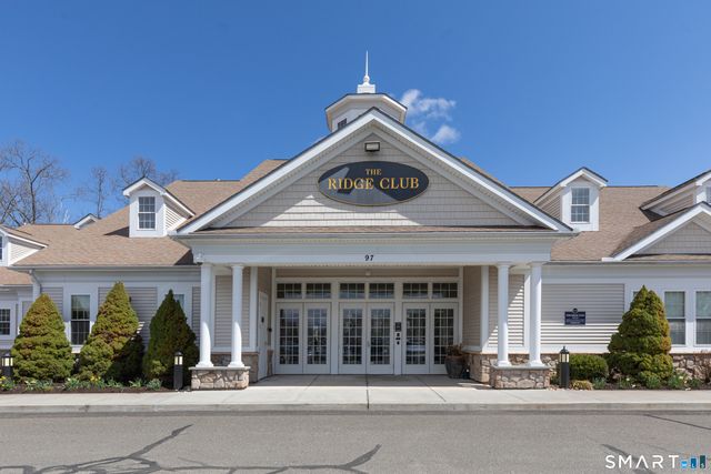 1077 Augusta Drive 1077, Oxford, CT 06478