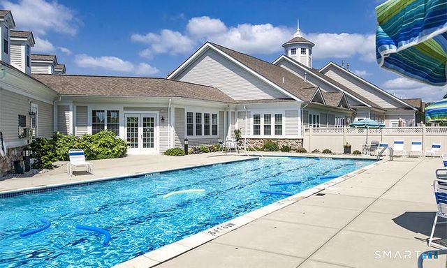 1077 Augusta Drive 1077, Oxford, CT 06478