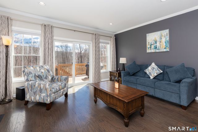 1077 Augusta Drive 1077, Oxford, CT 06478